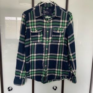 American eagle, Small men’s green plaid shirt